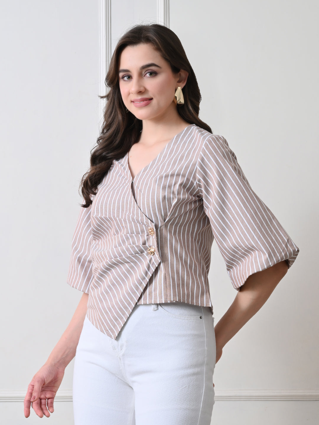 IKONIC KLAER Women Beige & White Striped Wrap Crop Top