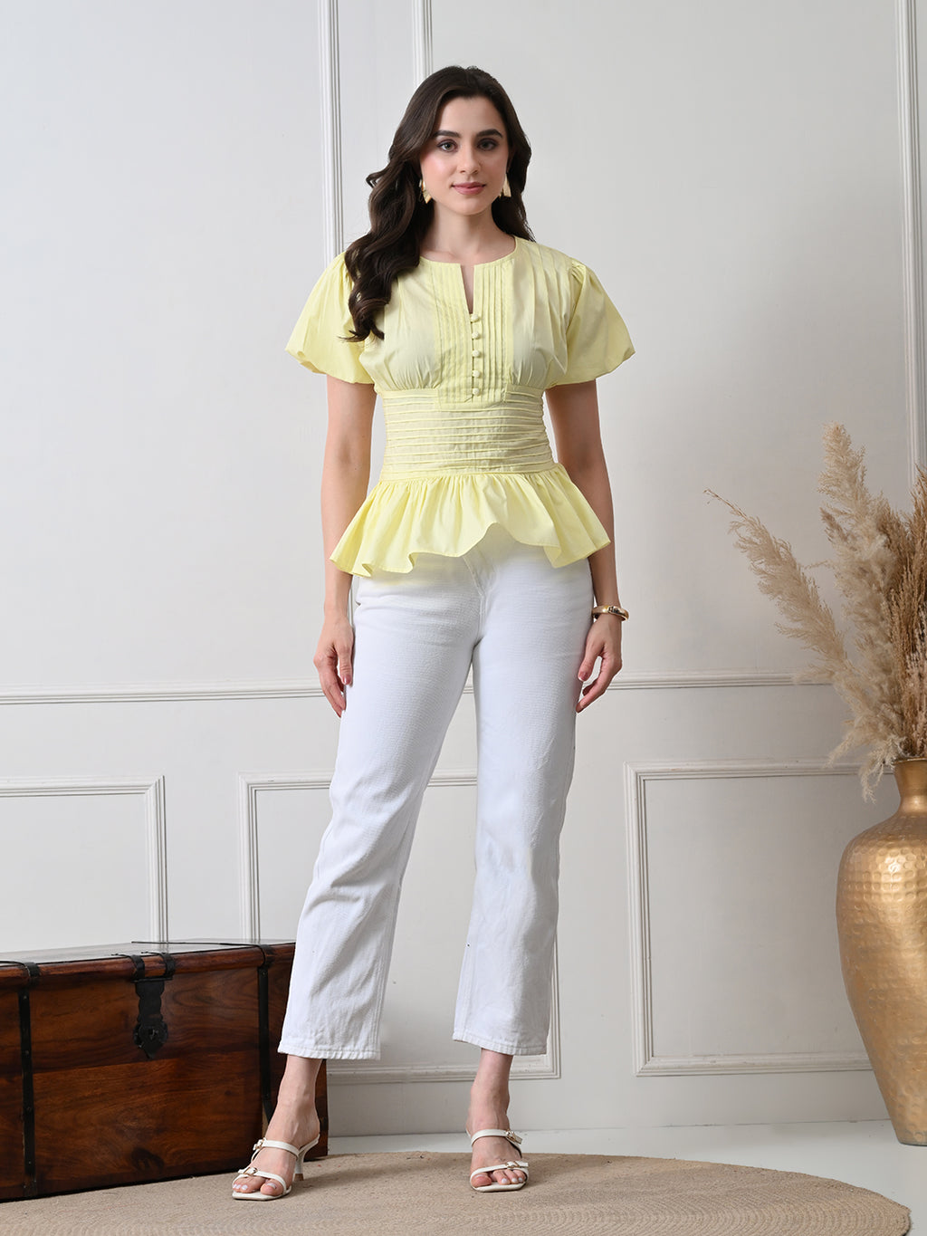 Ikonic klaer Women Solid Pintuck Peplum Top with Puff Sleeves