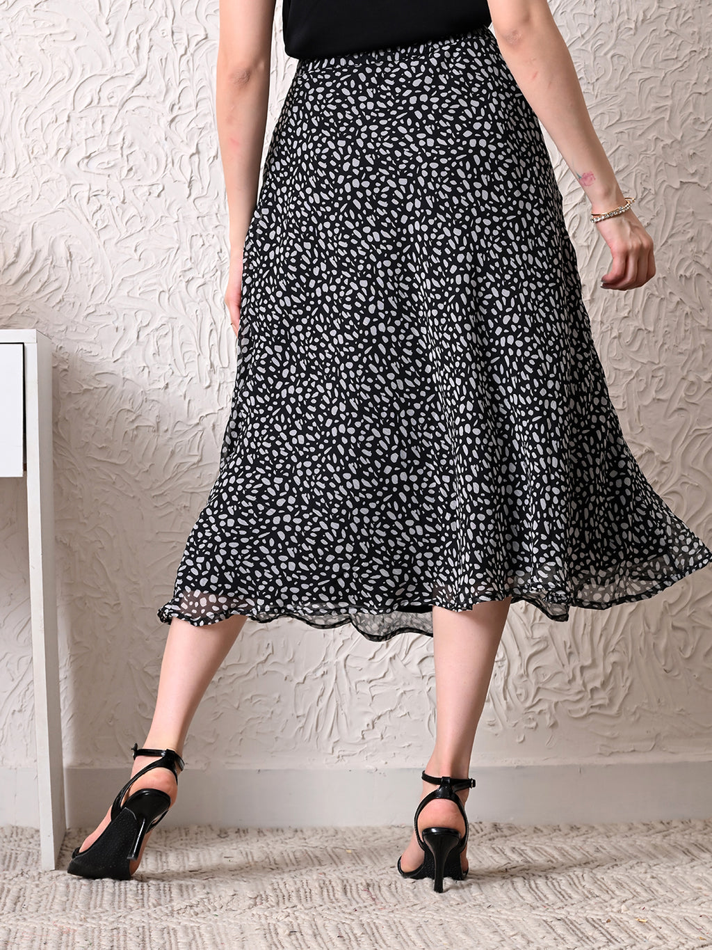 Women Black & White Printed A-Line Midi Skirt | Elasticated Waist | Lined Flared Skirt