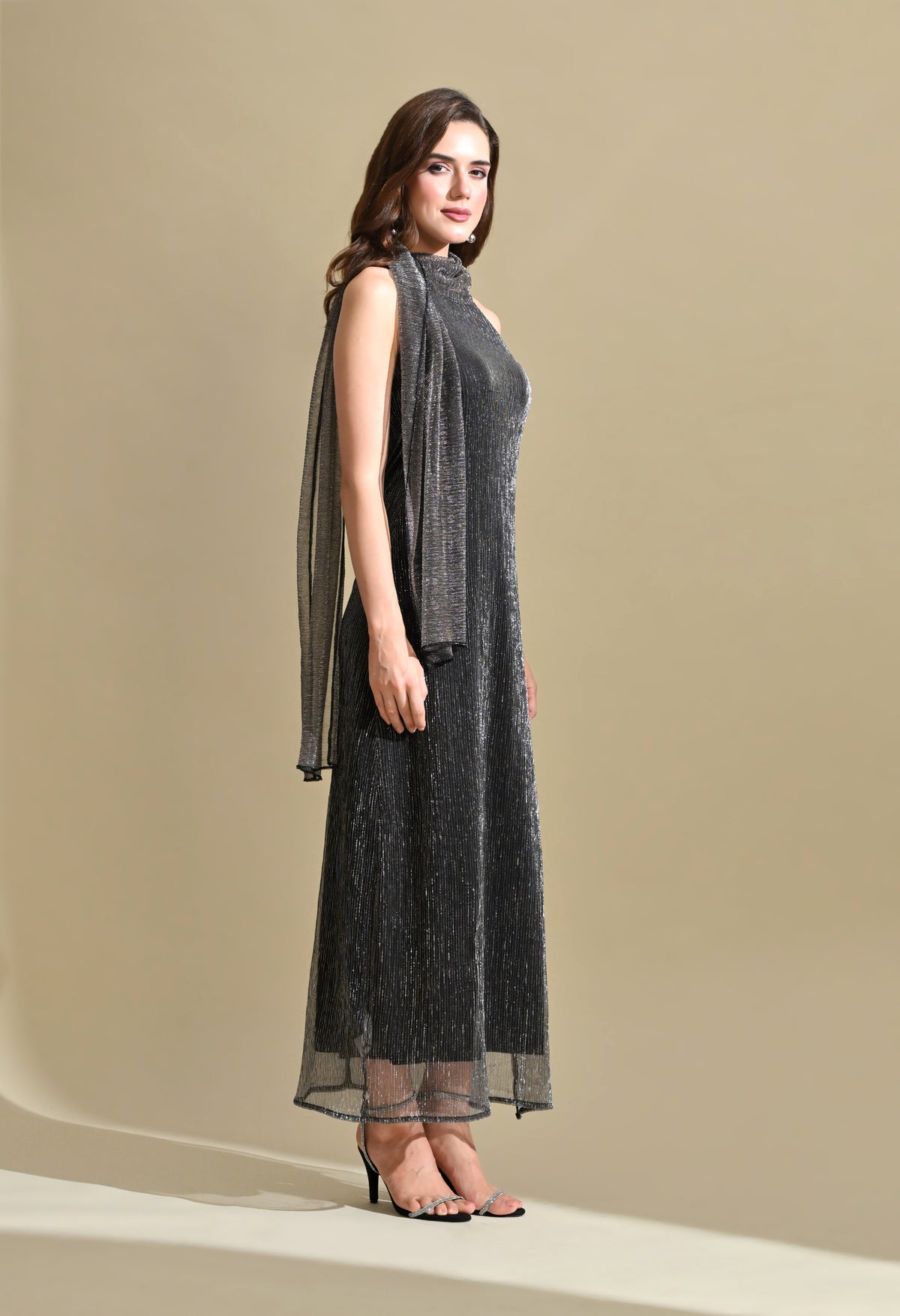 Women Black Metallic Halter Neck Pleated Maxi Dress