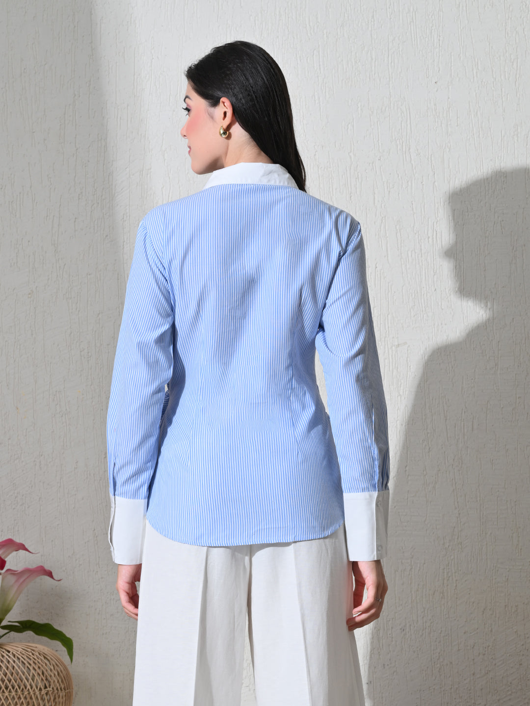 Blue White Cotton Cutaway Collar Long Sleeves Roll-Up Sleeves Striped Shirts
