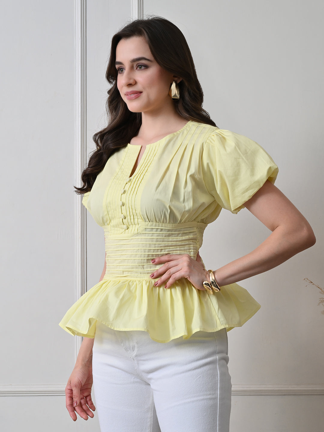 Ikonic klaer Women Solid Pintuck Peplum Top with Puff Sleeves