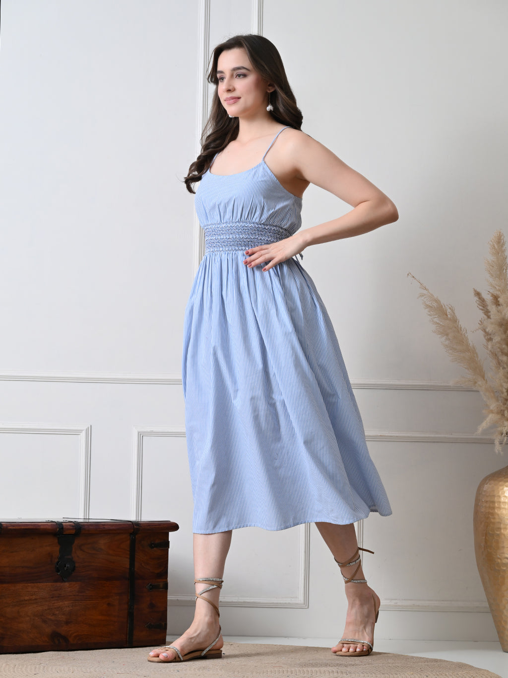 https://cdn.shopify.com/s/files/1/0811/8963/4233/files/IKDEEP-669_1.jpg?v=1791637557