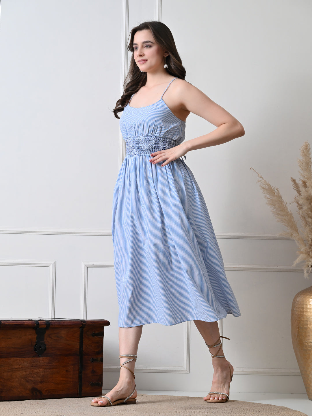 https://cdn.shopify.com/s/files/1/0811/8963/4233/files/IKDEEP-669_1.jpg?v=1791637557
