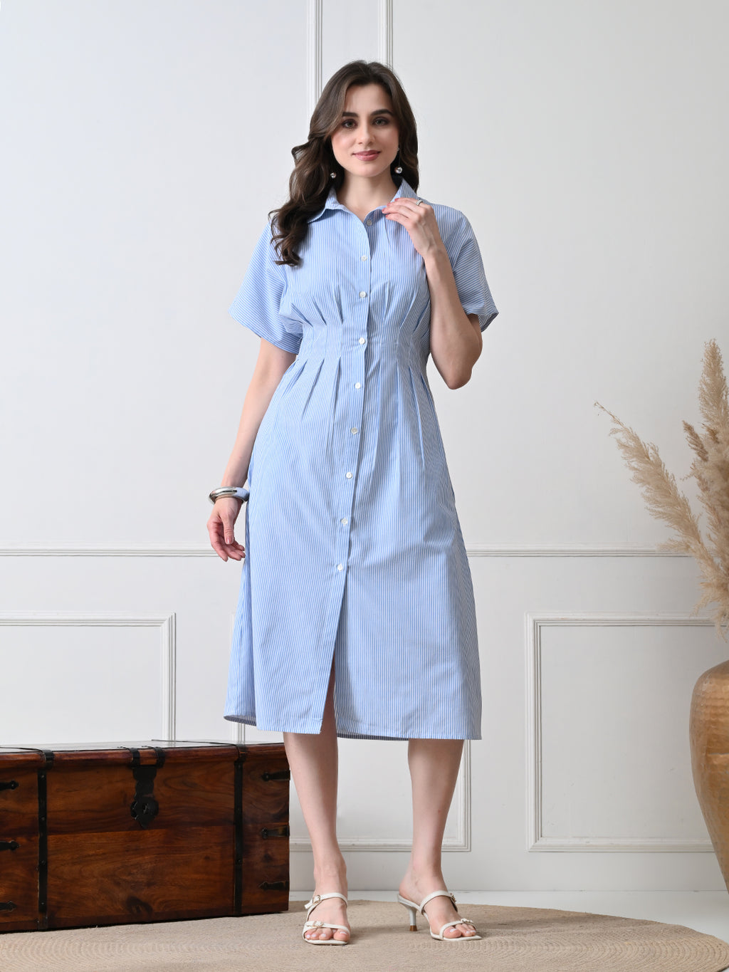 https://cdn.shopify.com/s/files/1/0811/8963/4233/files/IKDEEP-670_1.jpg?v=1791637660