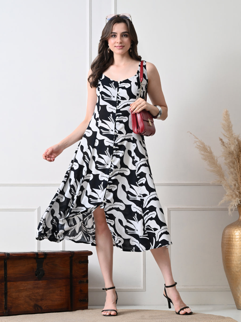 https://cdn.shopify.com/s/files/1/0811/8963/4233/files/IKDEEP-697_1.jpg?v=1791637224